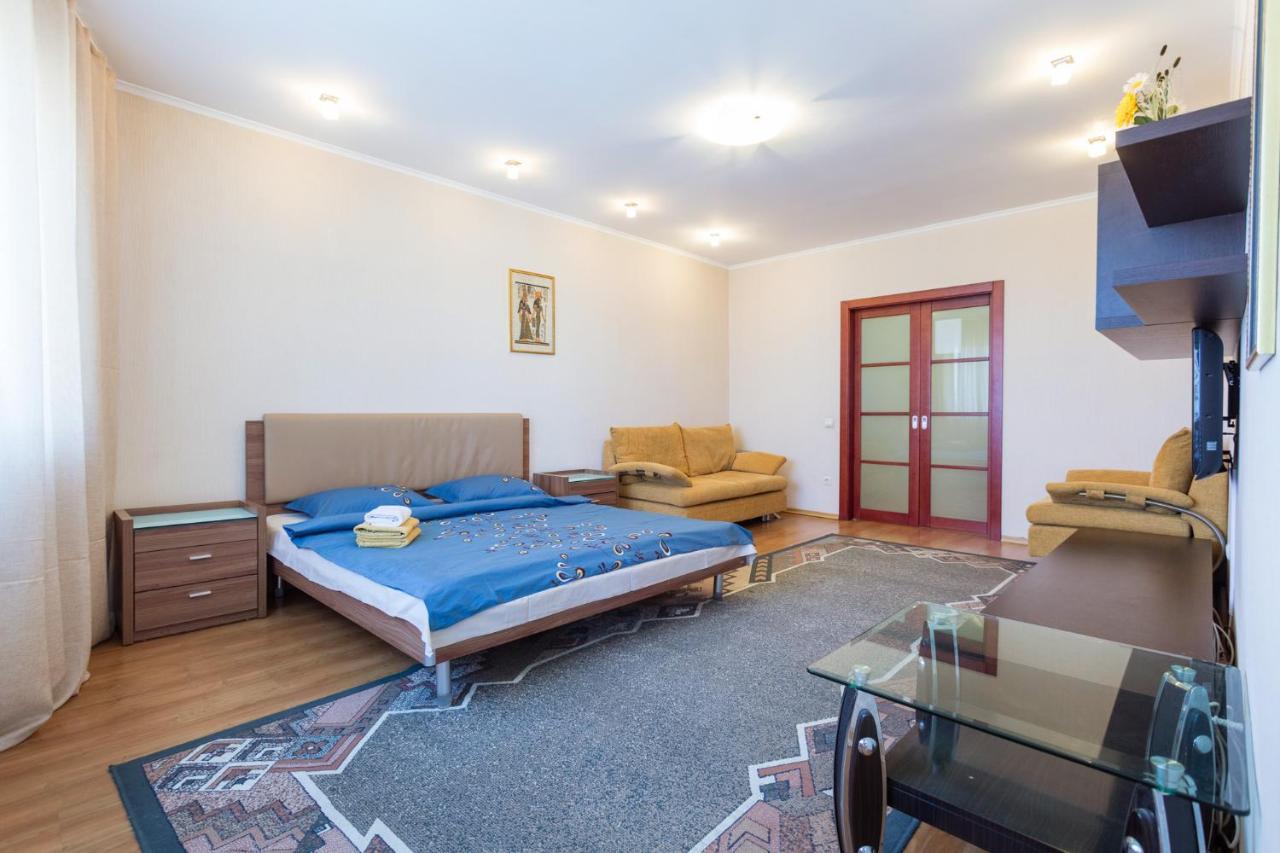 Apartments On Darnitsa Kijów Zewnętrze zdjęcie