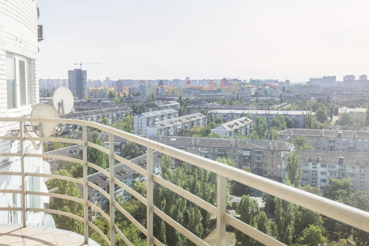 Apartments On Darnitsa Kijów Zewnętrze zdjęcie